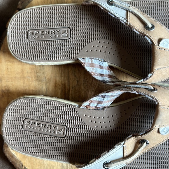 Sperry Top-Sider Flip Flop Sandals - Picture 10 of 12